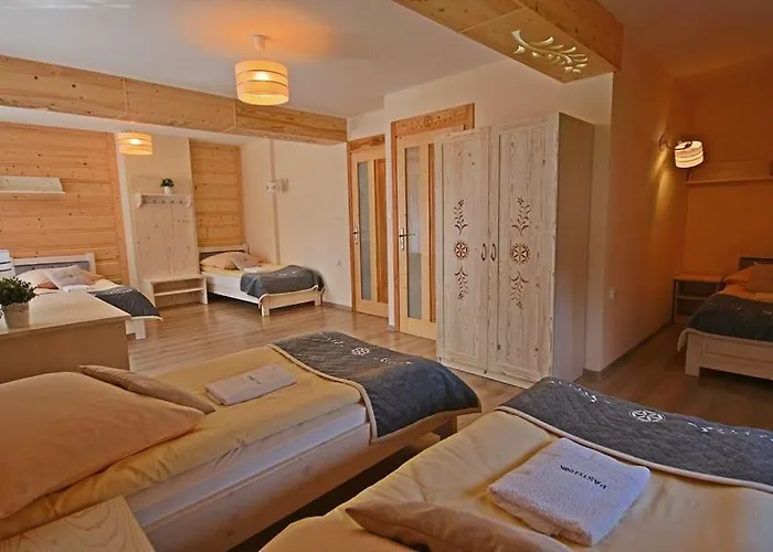 Pasternik Bed & Breakfast 3*